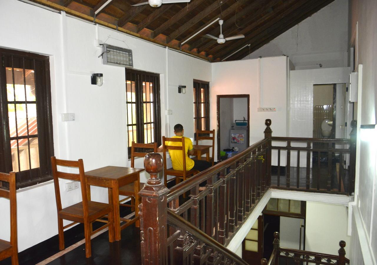 Fig And Gecko Hostel Anuradhapura Eksteriør billede